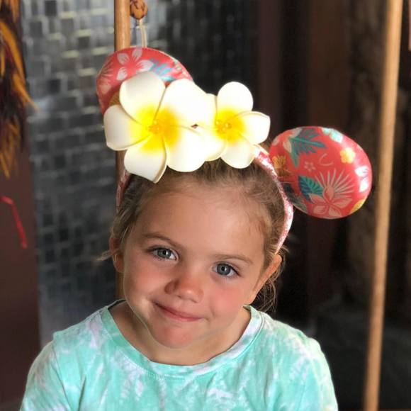 Meet your Posher, Amanda - Picture 1 of 1